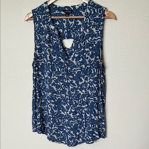 Lucky Brand Blue and White Sleeveless Blouse